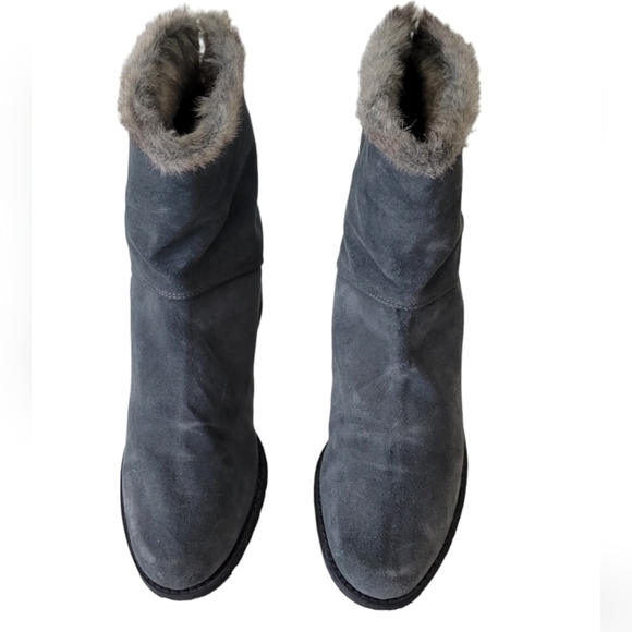 Stuart Weitzman Grey Suede Booties Faux Fur - Picture 5 of 10